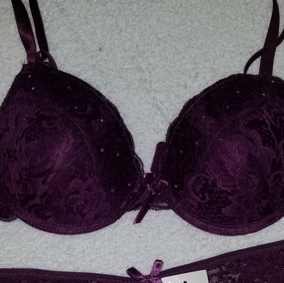 PURPLE PANTY SET - Picture 3 of 5